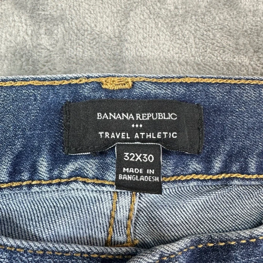 Banana Republic Travel Athletic Jeans Men's‎ Size 32x30 Blue Stretch Denim Pants
